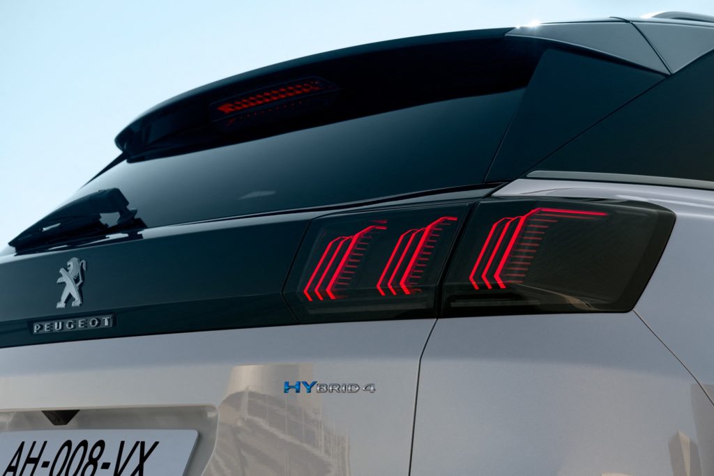 Peugeot 3008 restylé 2020 feux arrière