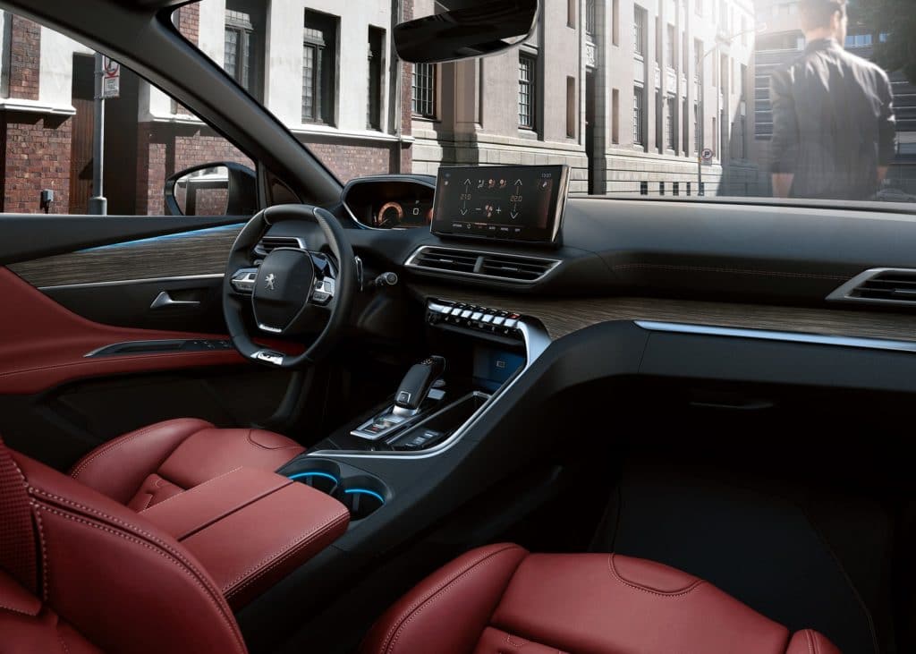 Peugeot 3008 restylé 2020 planche de bord