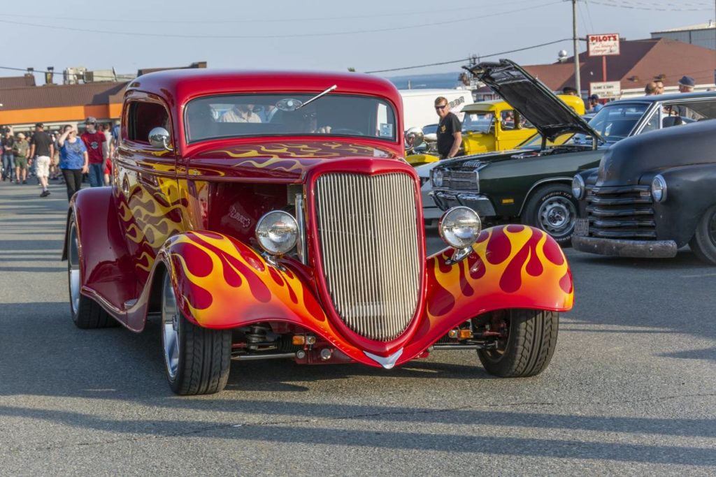 Une voiture qui a été modifié en tuning