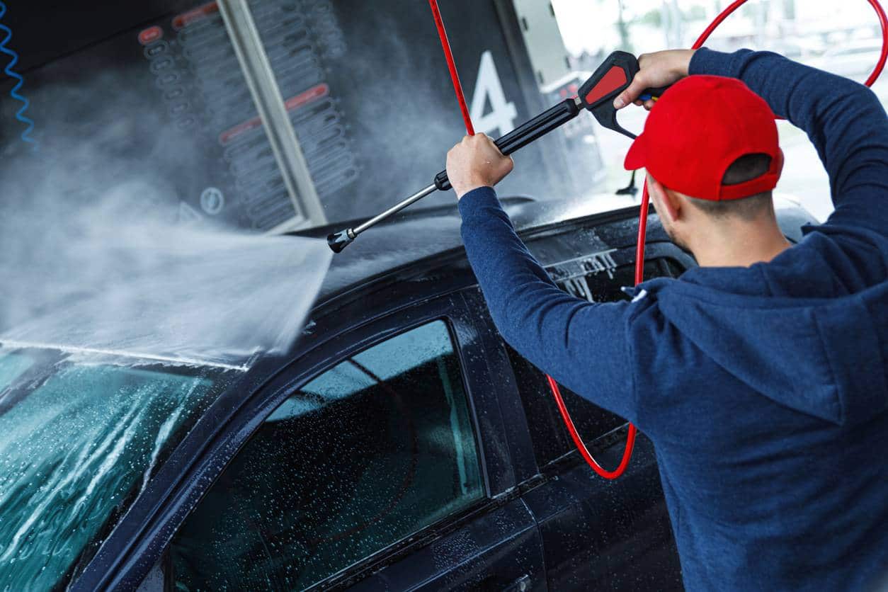 Des pièces détachées pour le lavage auto