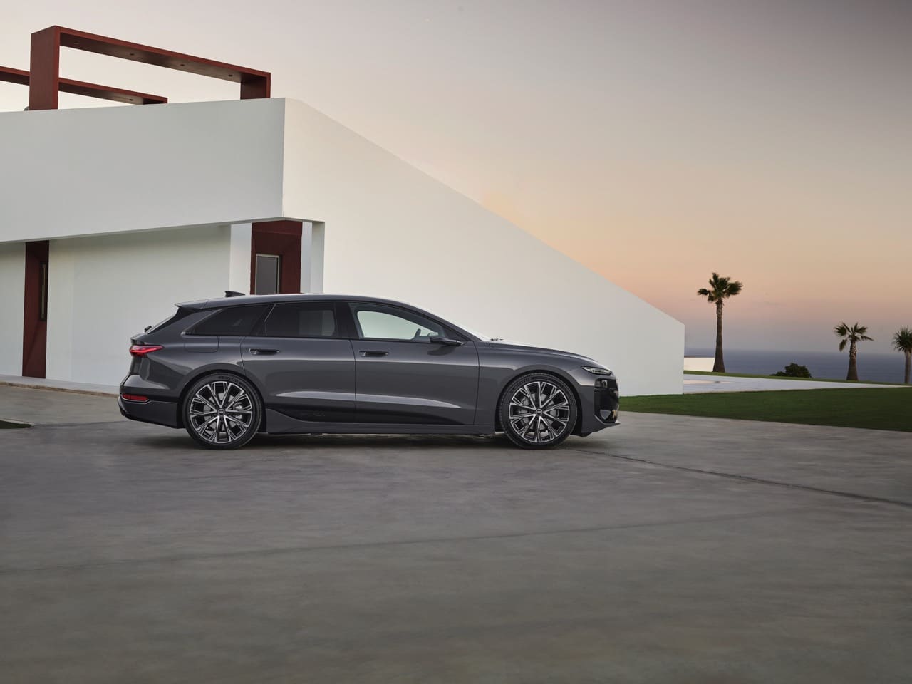 A6 Avant e-tron 
