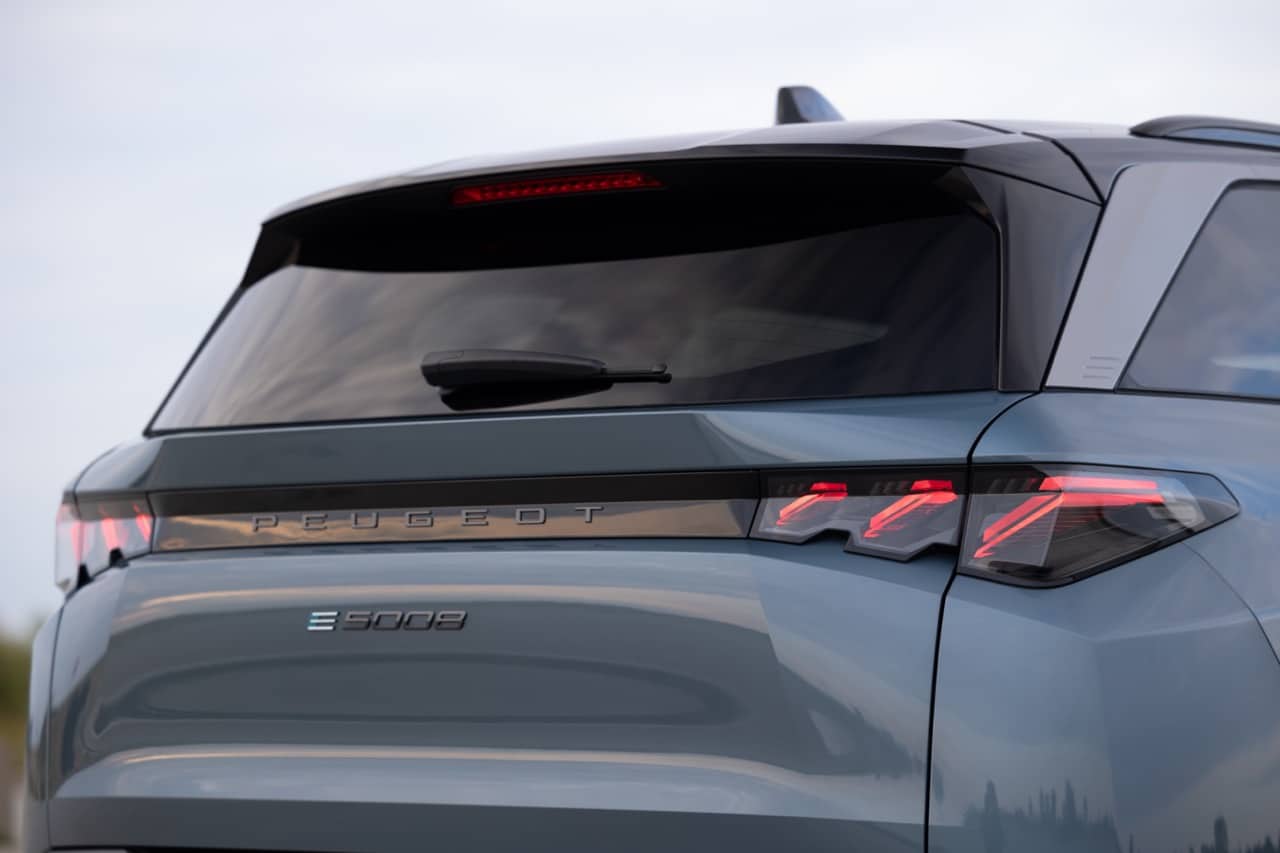 Bandeau arrière du Peugeot 5008 2024 