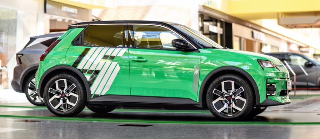 La Renault 5 fait partie des modèles disponible en leasing social