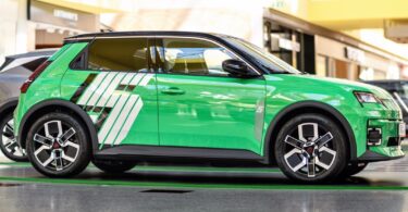 La Renault 5 fait partie des modèles disponible en leasing social